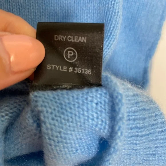 360 CASHMERE Della Sweater in Capri Blue XS Soft - Picture 7 of 10